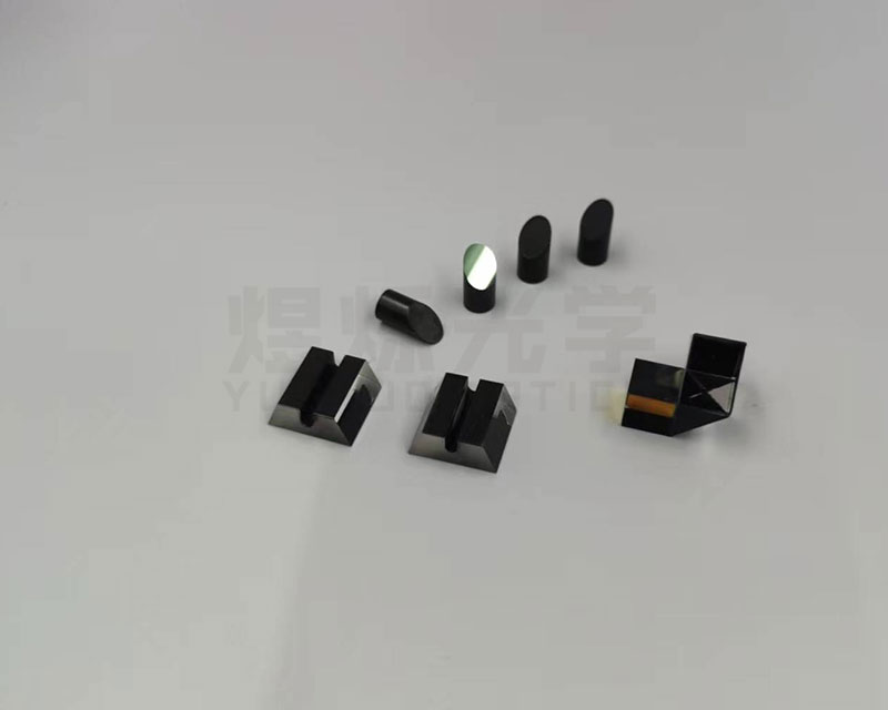煜爍光學(xué)鏡片